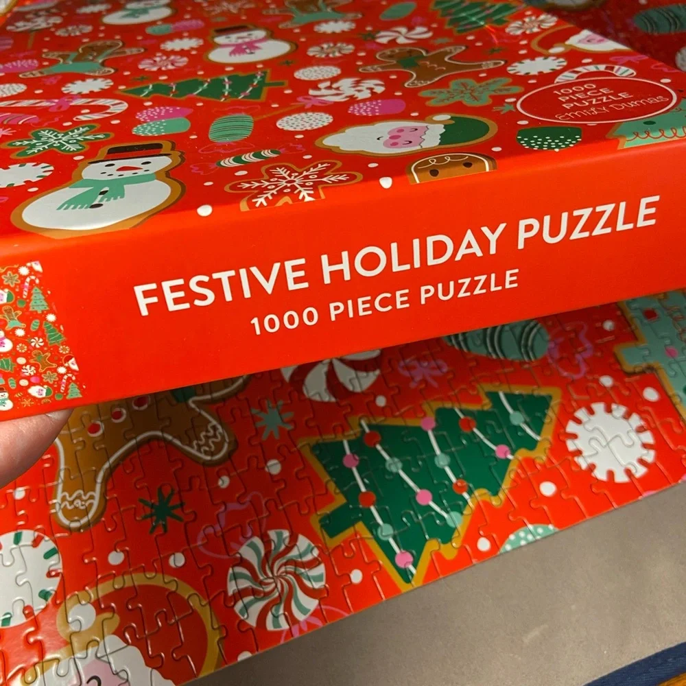Emily Dumas Festive Holiday 1000-Piece Puzzle | Christmas Gingerbread Snowman